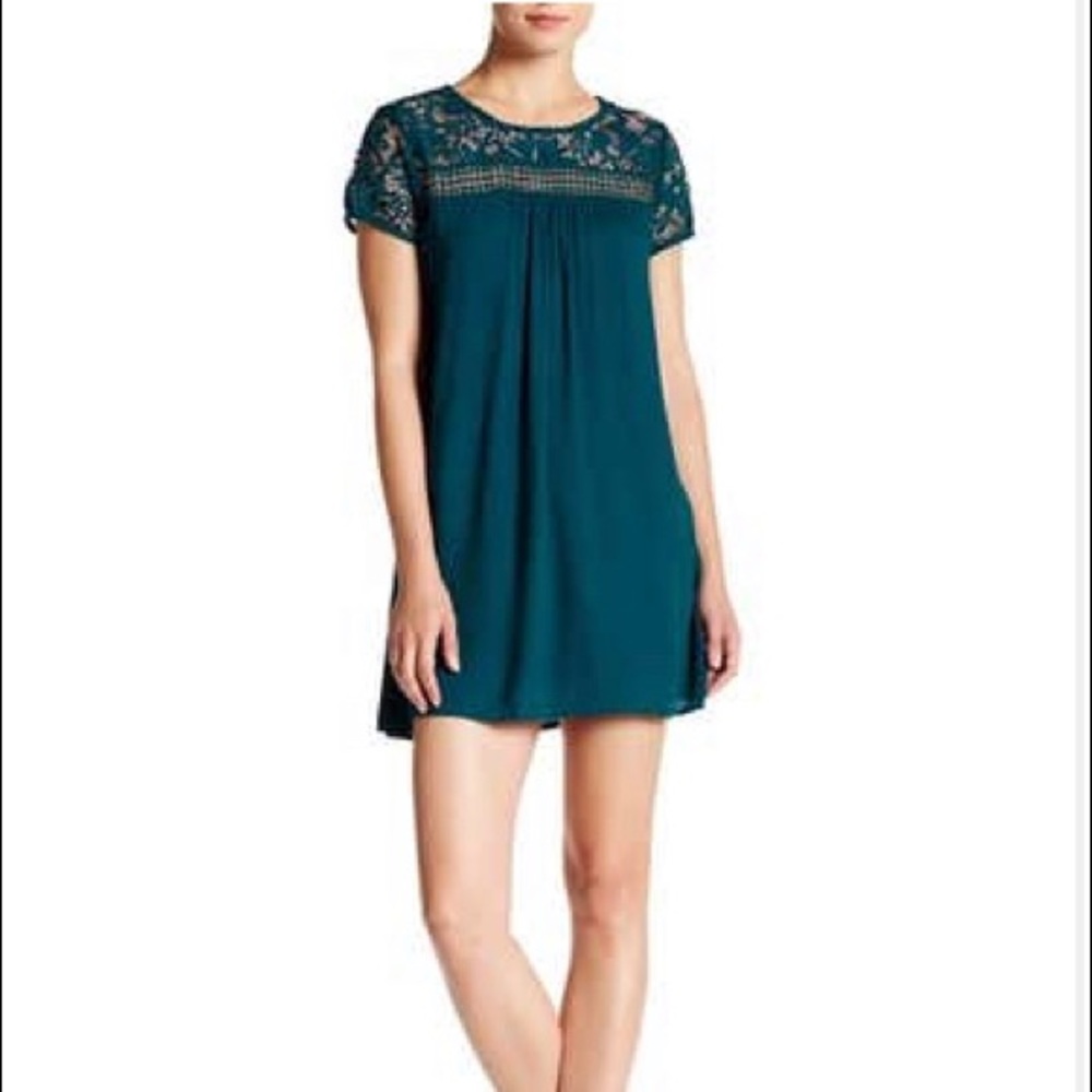 NWOT Lace Yoke shift dress Sz Lg